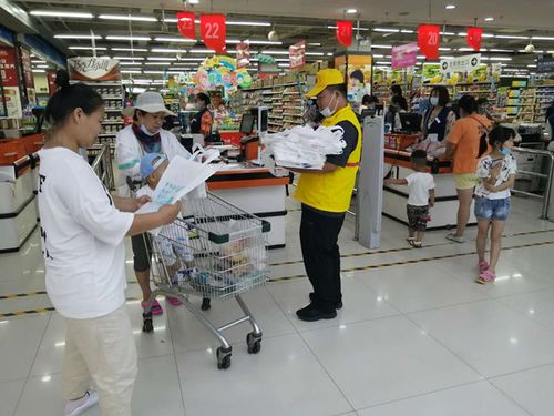 爭(zhēng)做志愿服務(wù)先行軍，吹響宣傳咨詢沖鋒號(hào)